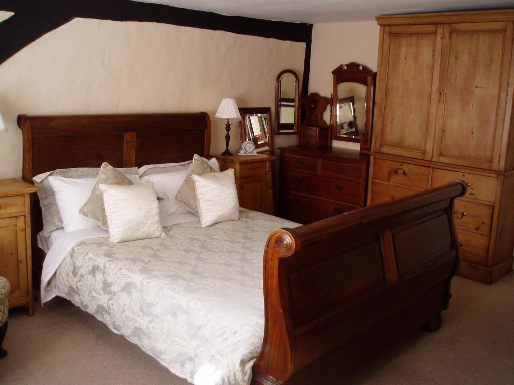 The Chequers Inn Smarden Room photo