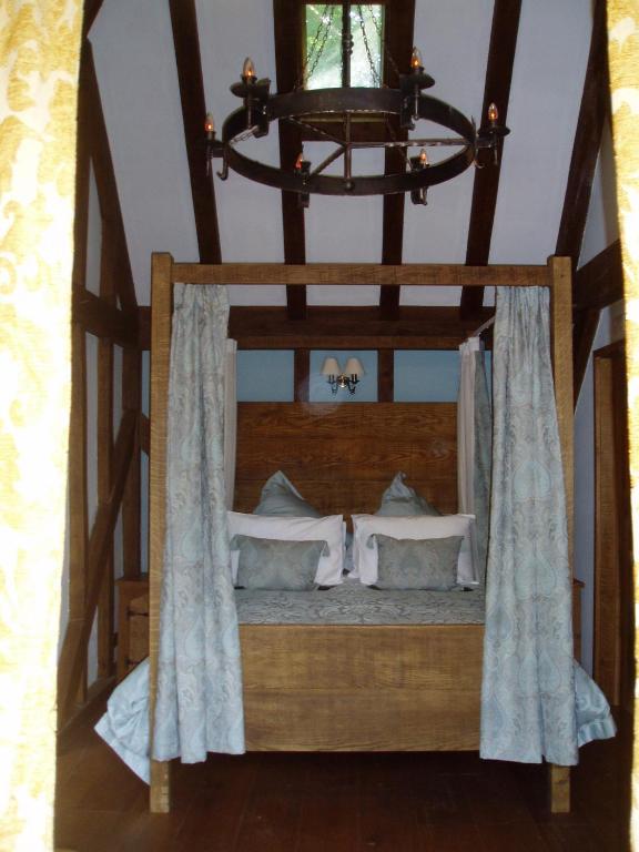 The Chequers Inn Smarden Room photo